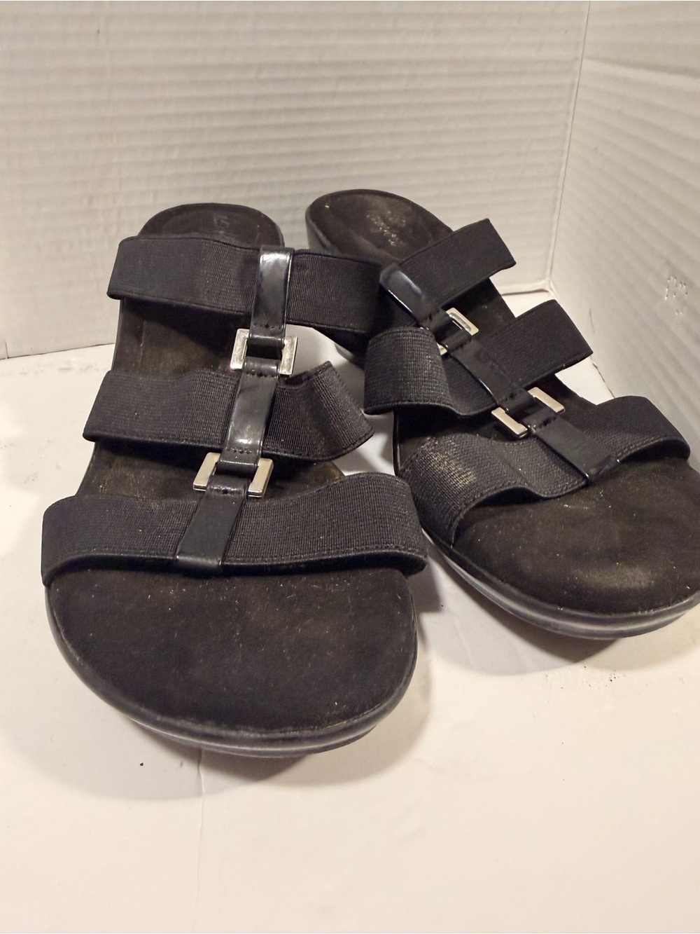 dexflex comfort Black Triple-Strap Slide Sandals with Silver Accents
